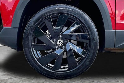 2024 Volkswagen Taos SE