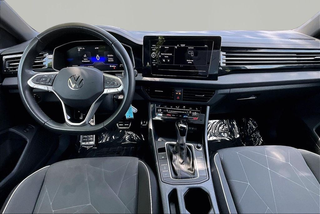 2025 Volkswagen Jetta Sport