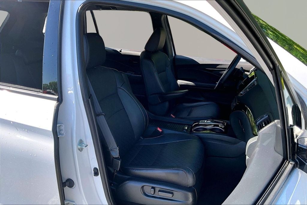 2023 Honda Passport Elite