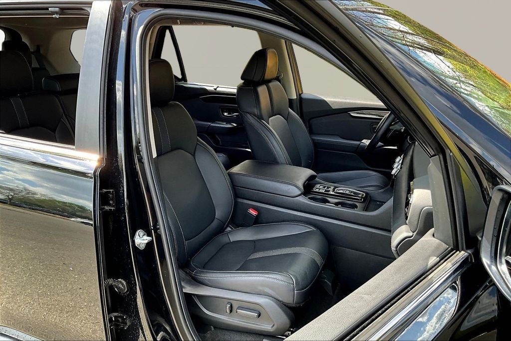 2024 Honda Pilot EX-L 8 Passenger