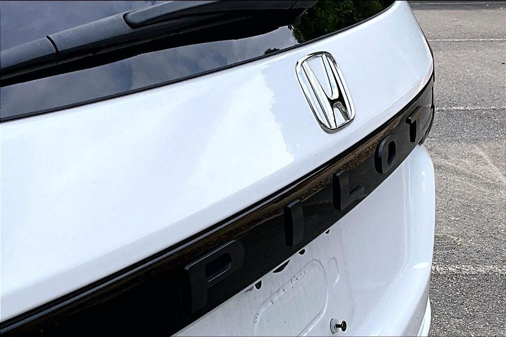 2025 Honda Pilot EX-L+