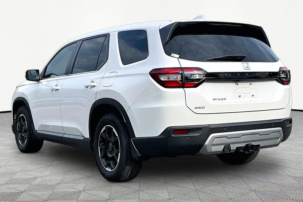 2025 Honda Pilot EX-L+