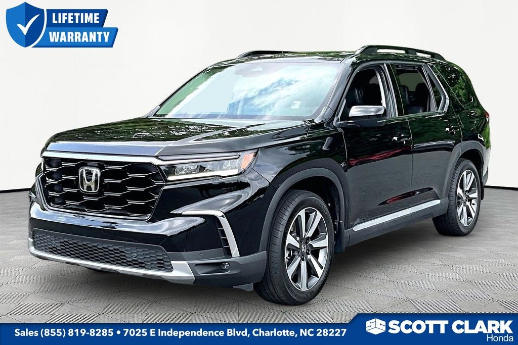 2025 Honda Pilot Touring