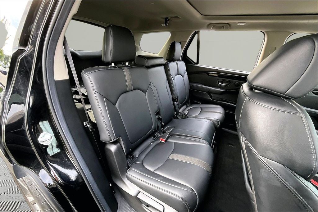 2025 Honda Pilot Touring