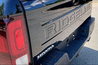 2025 Honda Ridgeline Black Edition