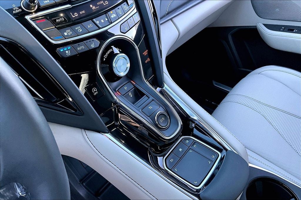 2025 Acura RDX w/Advance Package