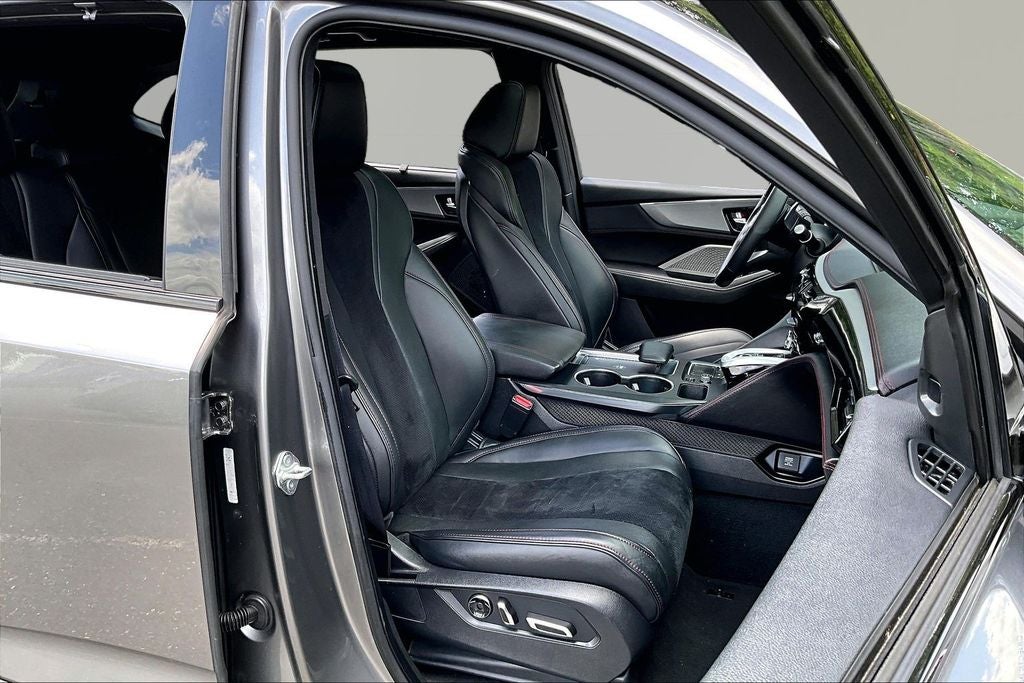 2023 Acura MDX w/A-Spec Package
