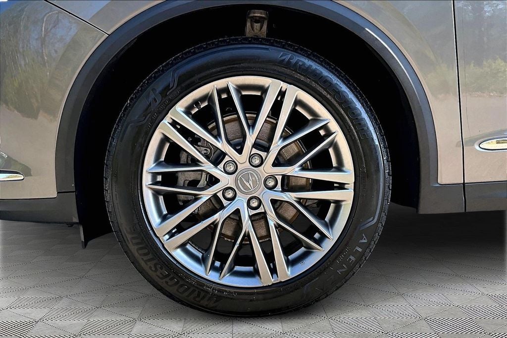 2023 Acura MDX w/Advance Package