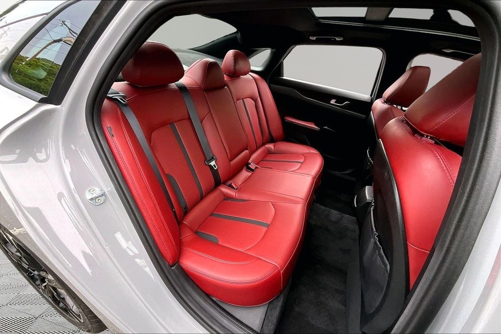 2023 Kia K5 GT-Line