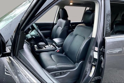 2024 INFINITI QX80 LUXE