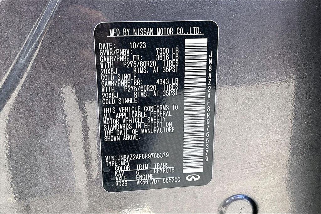 2024 INFINITI QX80 LUXE