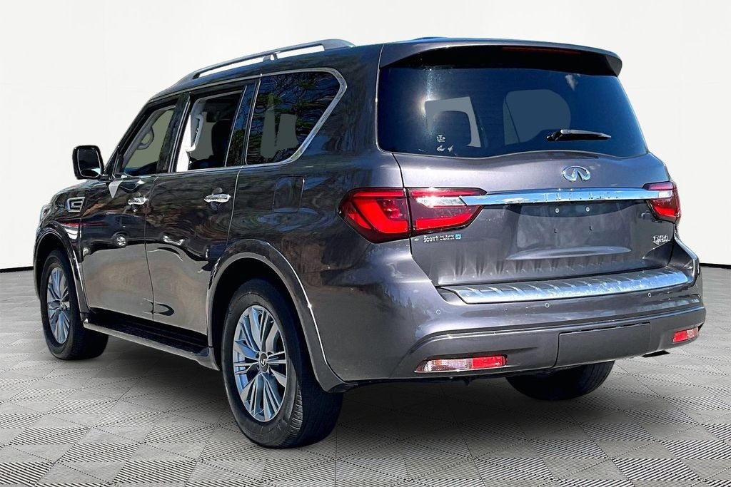 2024 INFINITI QX80 LUXE