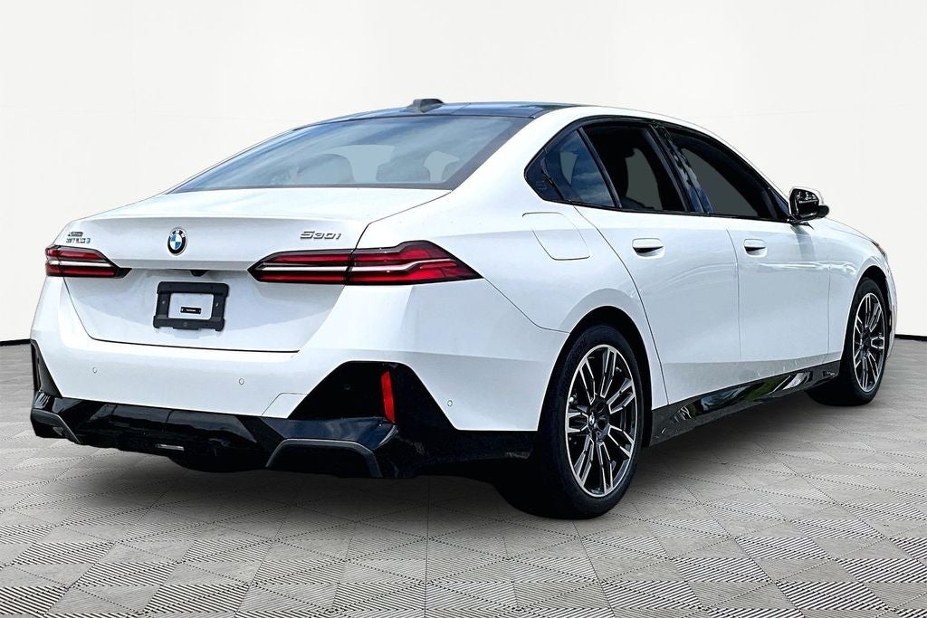 2026 BMW 5 Series 530i xDrive