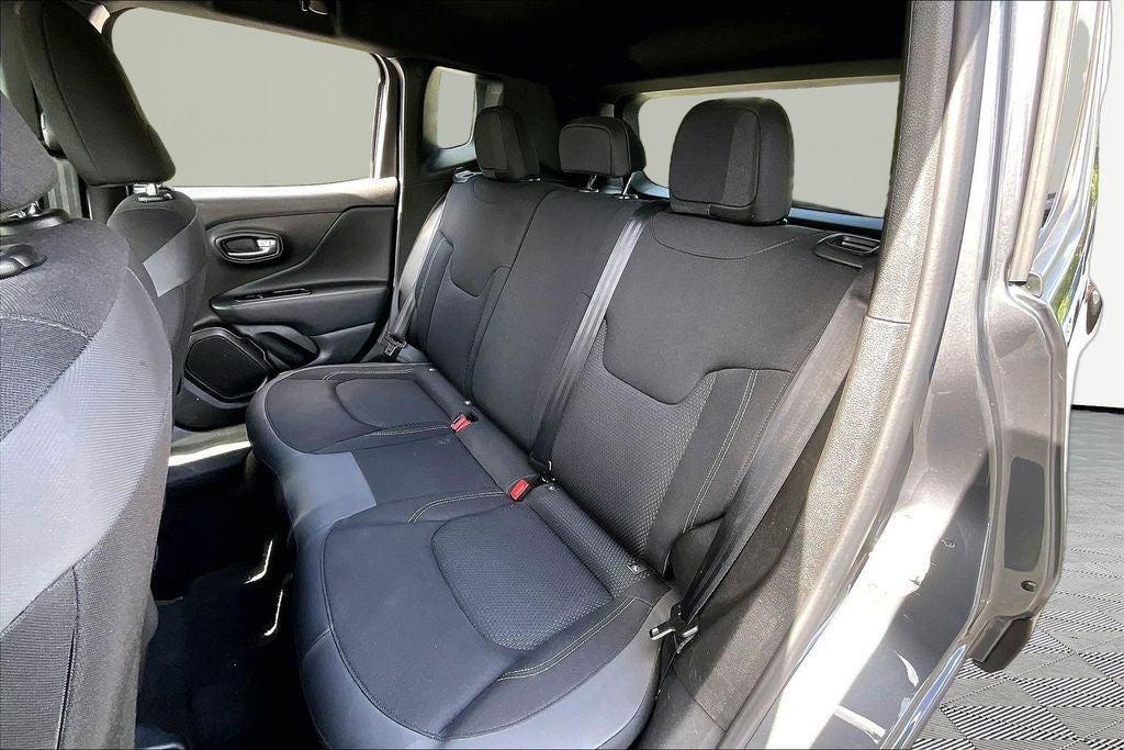 2022 Jeep Renegade Altitude