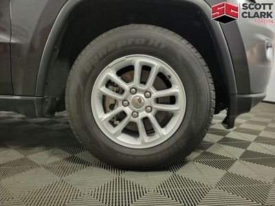 2019 Jeep Grand Cherokee Laredo E 4D Sport Utility