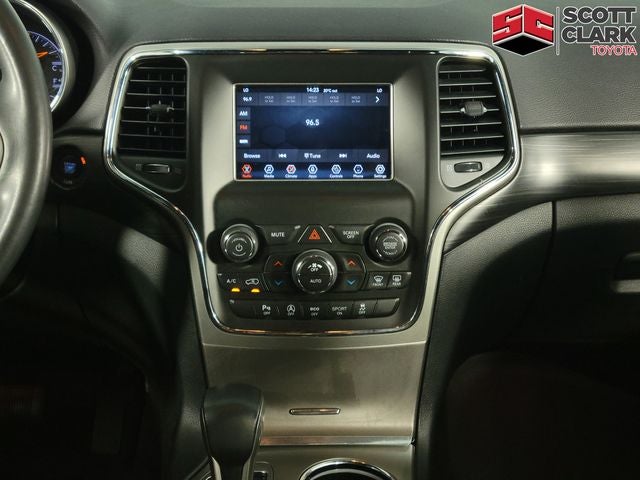 2019 Jeep Grand Cherokee Laredo E 4D Sport Utility