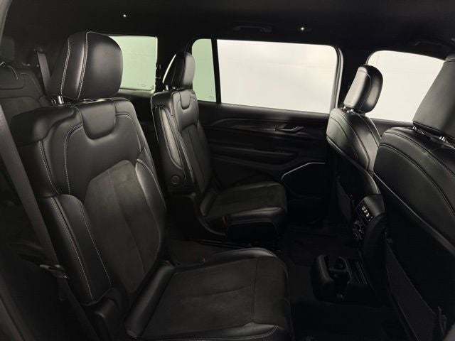 2021 Jeep Grand Cherokee L Altitude 4D Sport Utility