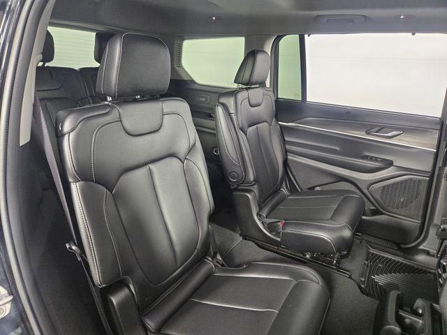 2023 Jeep Grand Cherokee L Limited 4D Sport Utility