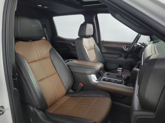 2023 Chevrolet Silverado 1500 High Country 4D Crew Cab