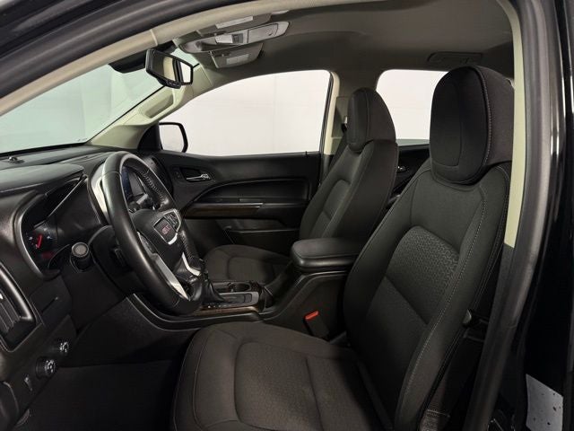 2022 GMC Canyon Elevation 4D Crew Cab