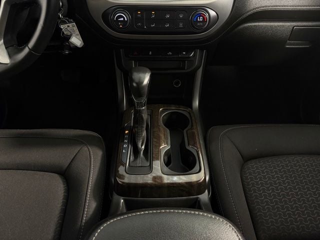 2022 GMC Canyon Elevation 4D Crew Cab