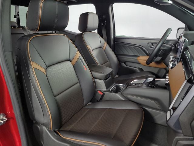 2023 GMC Canyon AT4 4D Crew Cab