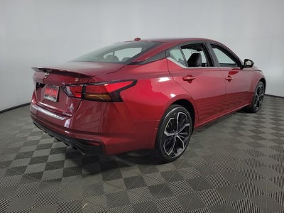 2023 Nissan Altima 2.5 SR 4D Sedan