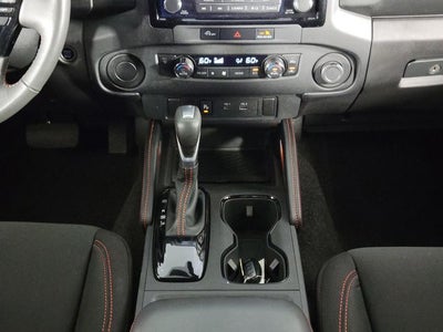 2024 Nissan Frontier PRO-X 4D Crew Cab