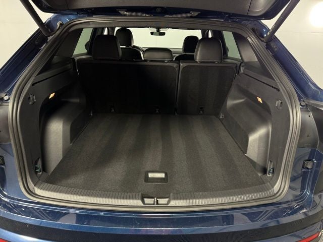 2023 Volkswagen Atlas Cross Sport 3.6L V6 SE w/Technology 4D Sport Utility