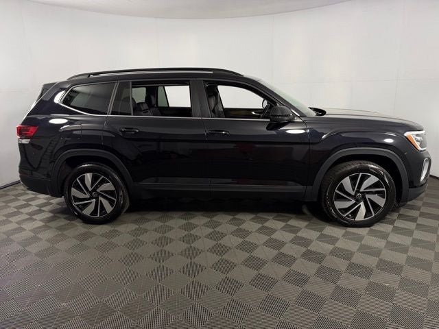 2025 Volkswagen Atlas 2.0T SE w/Technology 4D Sport Utility