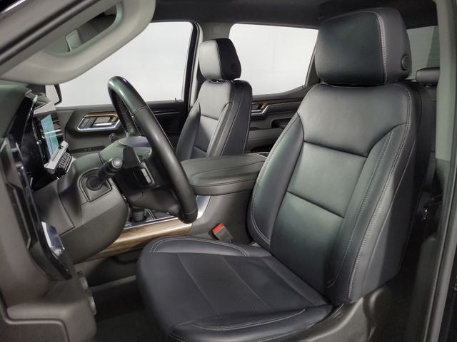 2024 Chevrolet Silverado 1500 RST 4D Crew Cab
