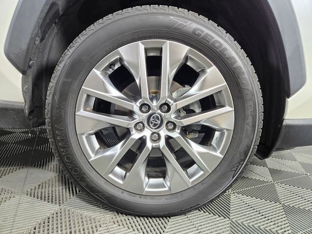 2021 Toyota RAV4 XLE Premium 4D Sport Utility