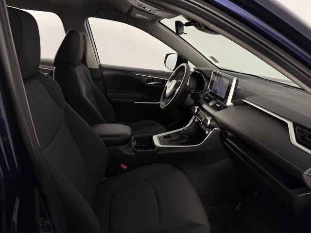 2024 Toyota RAV4 XLE 4D Sport Utility