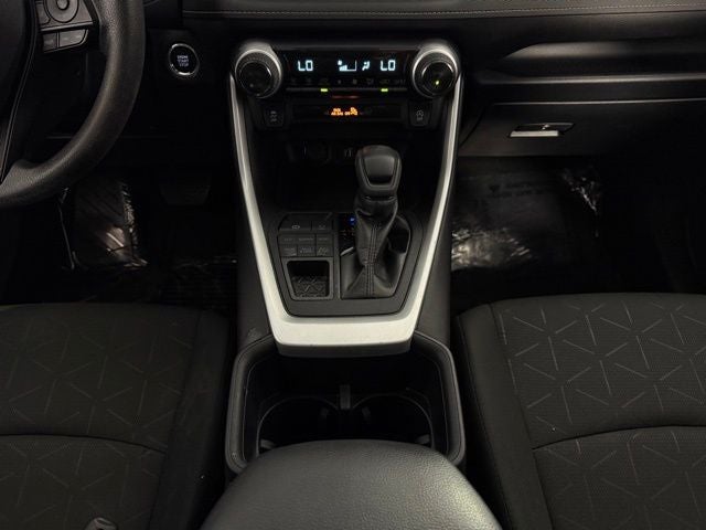2024 Toyota RAV4 XLE 4D Sport Utility