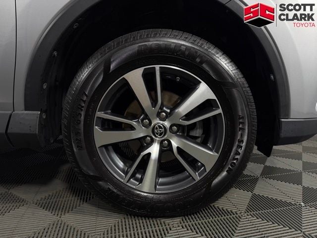 2018 Toyota RAV4 XLE 4D Sport Utility