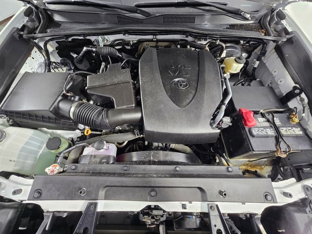 2022 Toyota Tacoma SR5 V6
