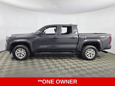 2025 Toyota Tacoma SR5 4D Double Cab