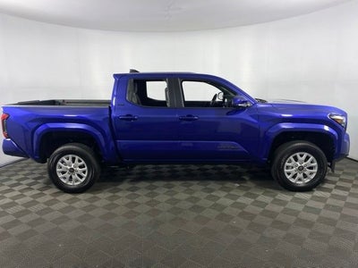2025 Toyota Tacoma SR5 4D Double Cab