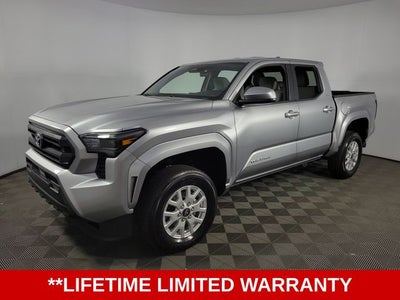 2025 Toyota Tacoma SR5 4D Double Cab