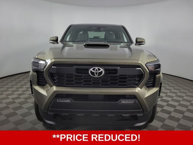 2025 Toyota Tacoma Hybrid TRD Sport 4D Crew Cab
