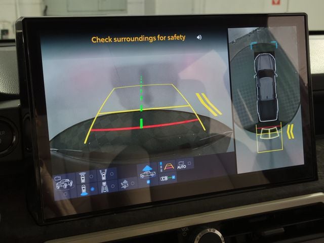 2025 Toyota Tacoma Hybrid Limited 4D Crew Cab