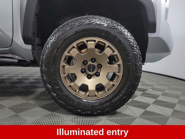 2025 Toyota Tacoma Hybrid Trailhunter 4D Crew Cab