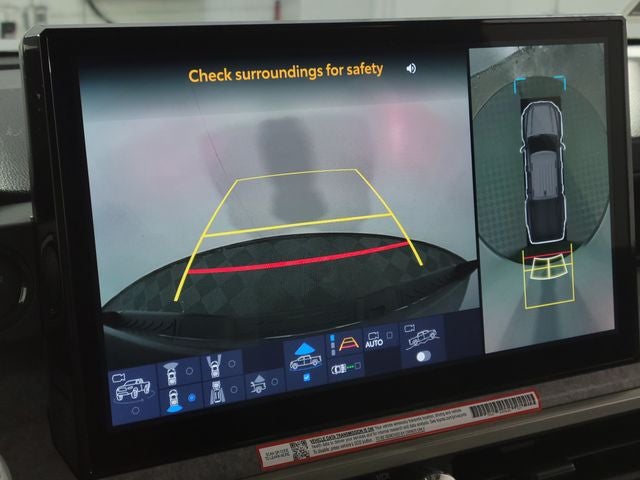 2025 Toyota Tacoma Hybrid Trailhunter 4D Crew Cab