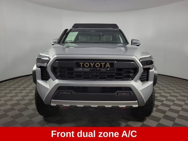 2025 Toyota Tacoma Hybrid Trailhunter 4D Crew Cab