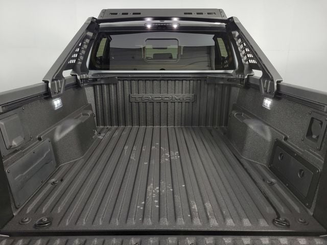 2025 Toyota Tacoma Hybrid Trailhunter 4D Crew Cab