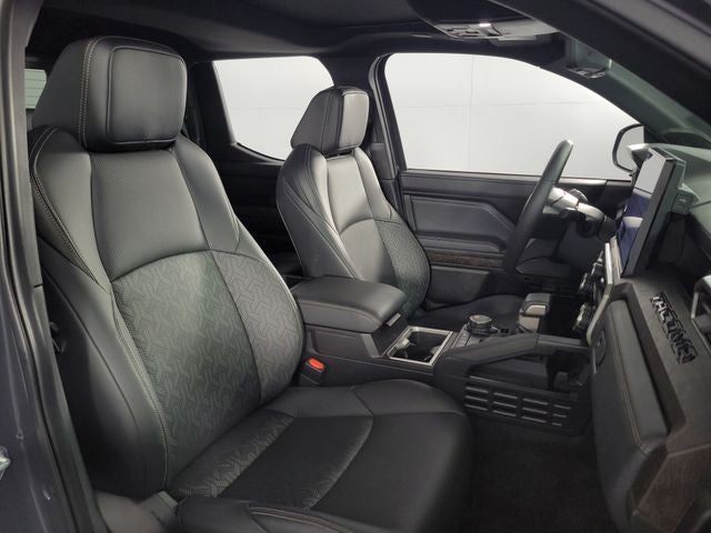 2024 Toyota Tacoma Hybrid Limited 4D Crew Cab