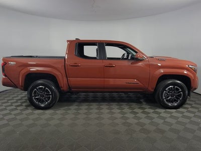 2025 Toyota Tacoma Hybrid TRD Sport 4D Crew Cab