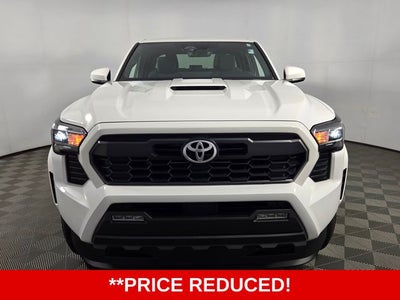 2025 Toyota Tacoma Hybrid TRD Sport 4D Crew Cab