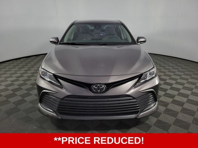 2024 Toyota Camry LE 4D Sedan