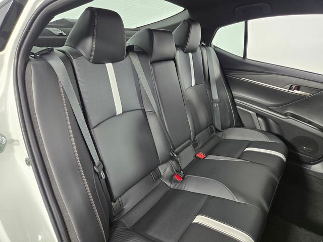 2025 Toyota Camry SE 4D Sedan